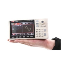 UNI-T UTG962E Functiegenerator